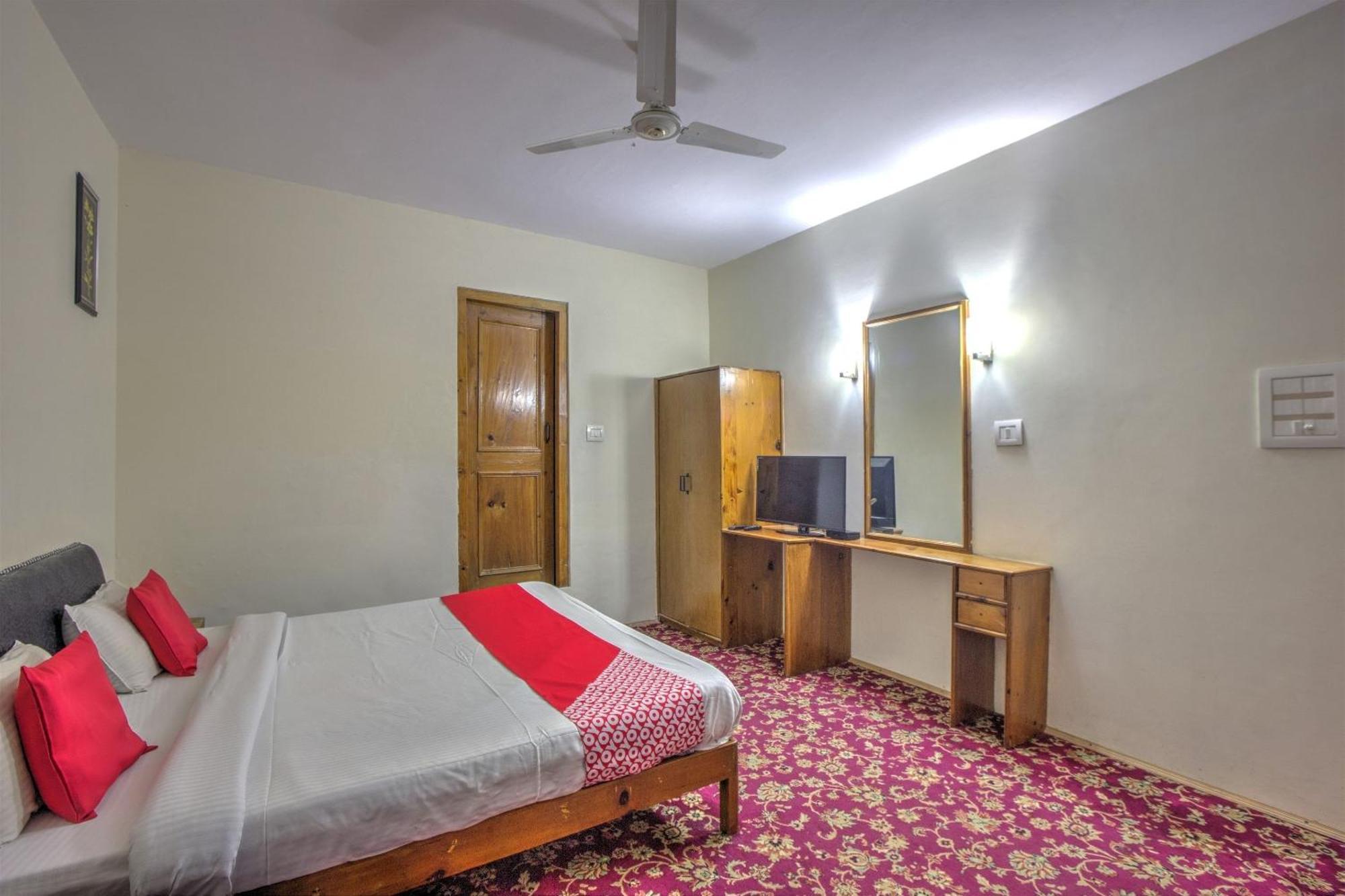 Hotel Capital O Shishamaati Kulu Esterno foto